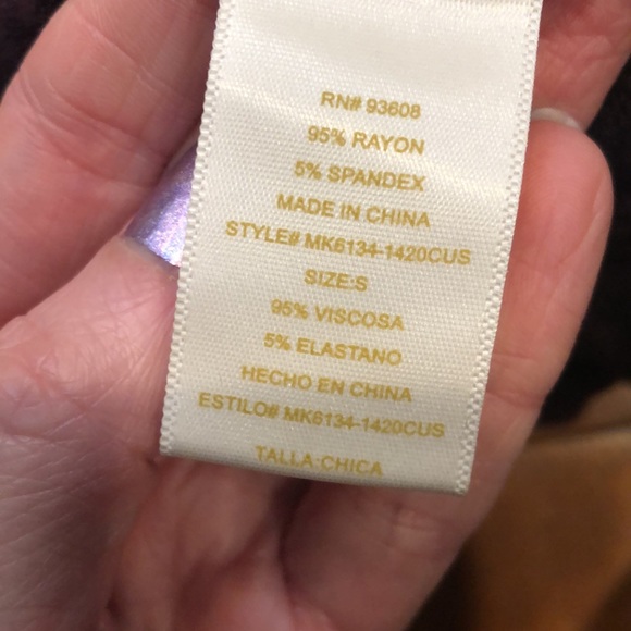 Mattie M eggplant colored sweater with side zip details S EUC - Picture 4 of 4